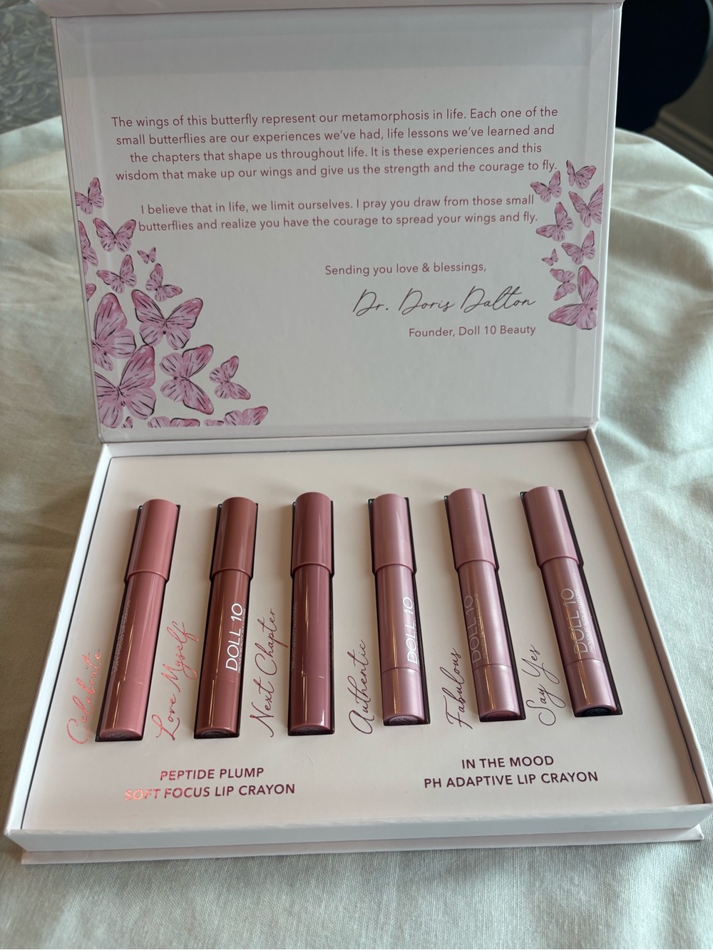 Doll 10 Peptide Plump Lip Crayon 6 Piece lip Set New in Box Lipstick Pink Shades